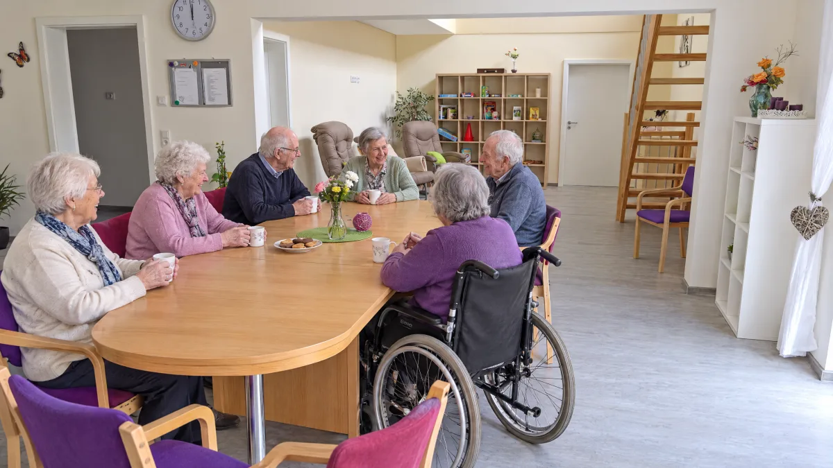 Freie Tagespflegeplätze in Aschersleben-Mehringen – Seniorenbetreuung bei Lebenswert